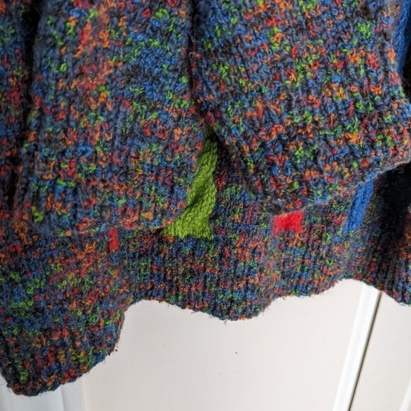VINTAGE rainbow knit sweater Medium @G - Picture 8 of 9